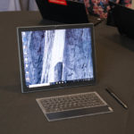 Первый в мире ноутбук со складывающимся экраном от Lenovo