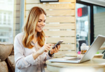 Как скачать WhatsApp на Android?