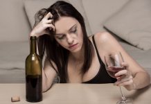 Женский алкоголизм: что следует знать, как помочь человеку с данной проблемой