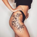 Тату на бедре: как выбрать эскиз и больно ли набивать