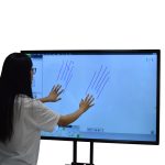 Интерактивные доски становятся стандартом современного обучения