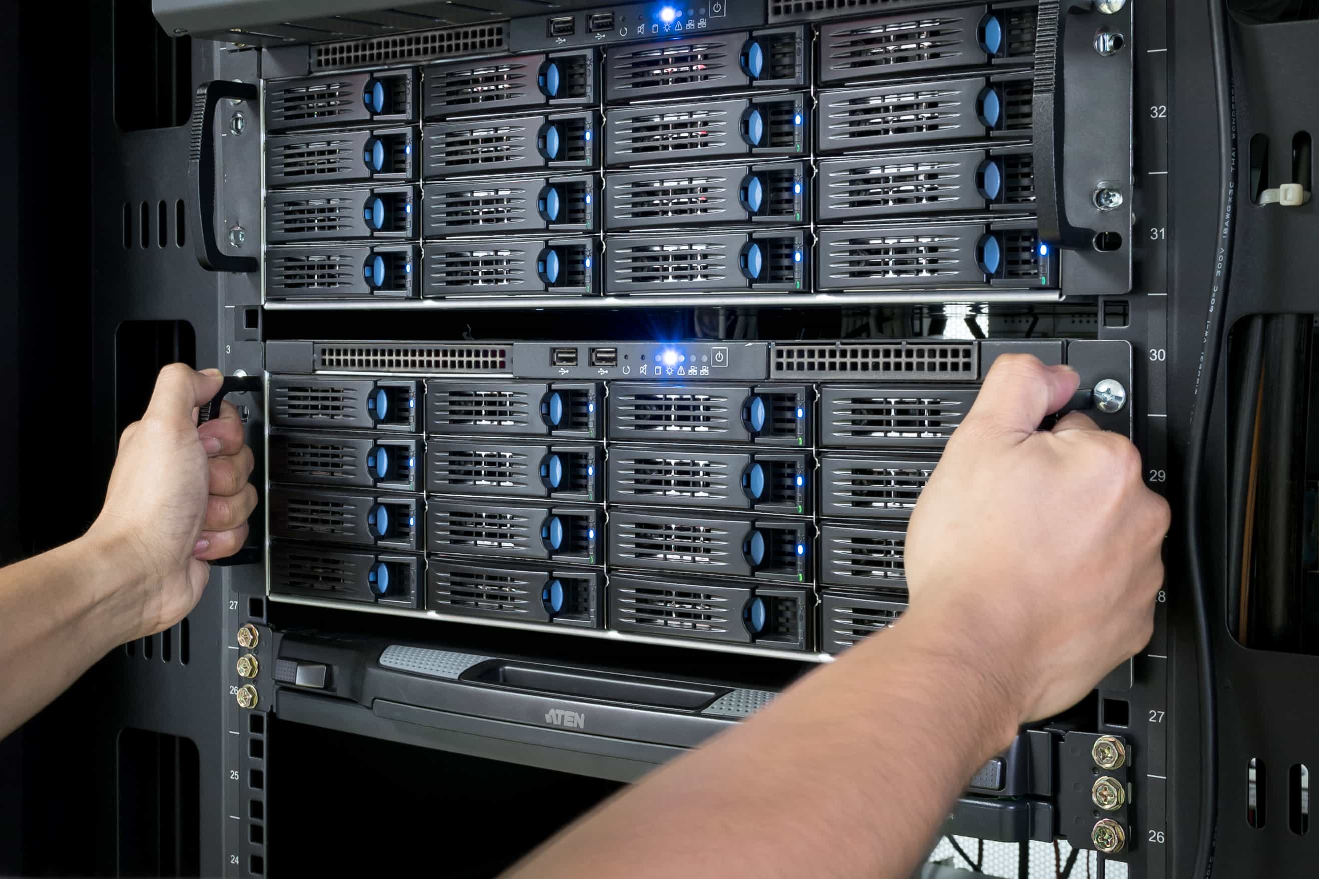 Mains hosting. Raid сервер. ВДС сервер. Серверное оборудование. Серверы и серверное оборудование.