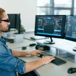 Английский для IT-специалистов: важность и особенности изучения иностранного языка в айти